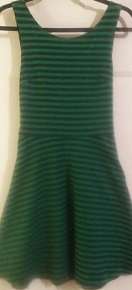 American Eagle Outfitters Dress size 6